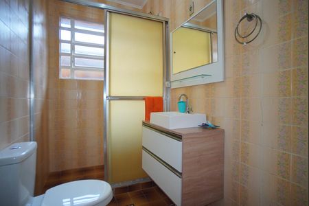 Casa à venda com 390m², 5 quartos e 4 vagasBanheiro da Suíte 1