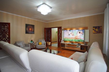 Sala de casa à venda com 5 quartos, 390m² em Jardim Lindóia, Porto Alegre