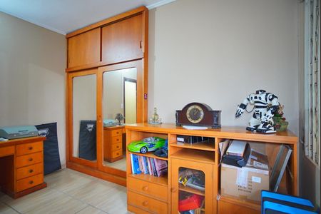 Casa à venda com 390m², 5 quartos e 4 vagasSuíte 2