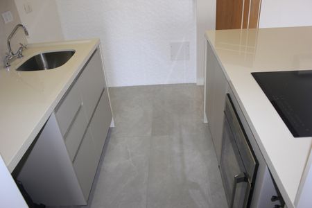 Apartamento à venda com 94m², 2 quartos e 2 vagasCozinha
