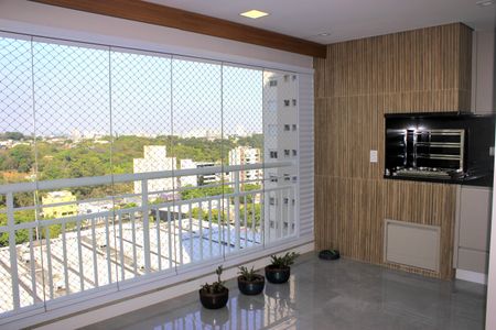 Apartamento à venda com 94m², 2 quartos e 2 vagasVaranda