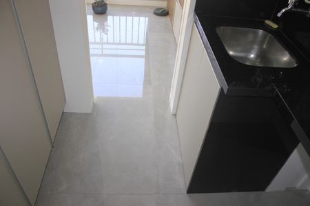 Apartamento à venda com 94m², 2 quartos e 2 vagasÁrea de Serviço