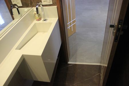 Apartamento à venda com 94m², 2 quartos e 2 vagasLavabo