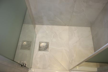 Apartamento à venda com 94m², 2 quartos e 2 vagasBanheiro da Suíte 2