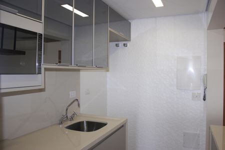 Apartamento à venda com 94m², 2 quartos e 2 vagasCozinha