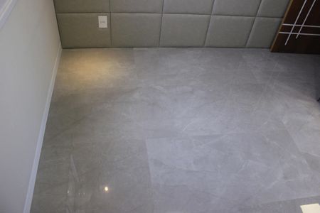 Apartamento à venda com 94m², 2 quartos e 2 vagasSuíte 1