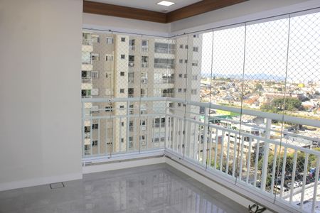 Apartamento à venda com 94m², 2 quartos e 2 vagasVaranda