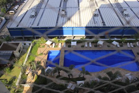 Apartamento à venda com 94m², 2 quartos e 2 vagasVista da Suíte 1