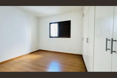 Apartamento à venda com 95m², 2 quartos e 1 vagaQuarto