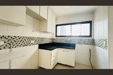 Apartamento à venda com 95m², 2 quartos e 1 vagaCozinha