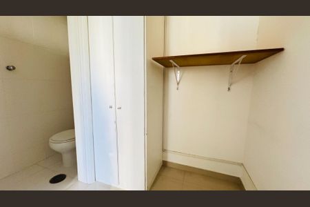 Apartamento à venda com 95m², 2 quartos e 1 vagaÁrea de Serviço