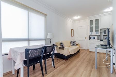 Sala de apartamento para alugar com 1 quarto, 40m² em Jardim Paulistano, São Paulo