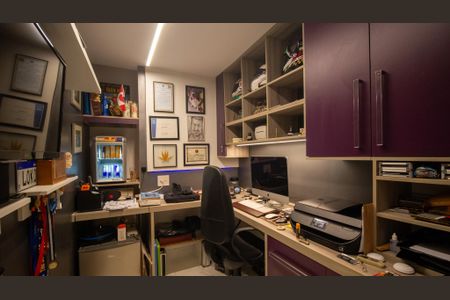 Apartamento à venda com 380m², 5 quartos e 3 vagasEscritório