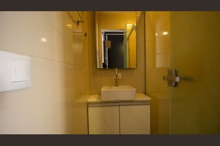 Apartamento à venda com 380m², 5 quartos e 3 vagasBanheiro da Suíte 1