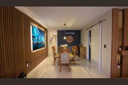 Apartamento à venda com 380m², 5 quartos e 3 vagasSala