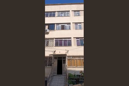 Apartamento para alugar com 55m², 2 quartos e 1 vaga Apartamento para alugar com 55m², 2 quartos e 1 vagaFachada