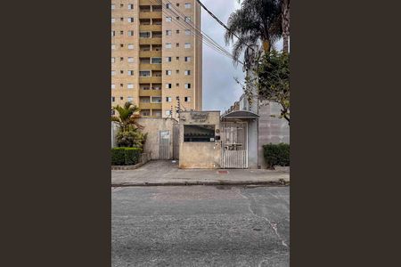 Apartamento para alugar com 48m², 2 quartos e 1 vaga Apartamento para alugar com 48m², 2 quartos e 1 vagaFachada e portaria