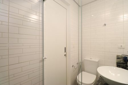 Apartamento à venda com 62m², 2 quartos e 2 vagasBanheiro Social