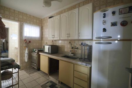 Apartamento para alugar com 107m², 2 quartos e 2 vagasCozinha