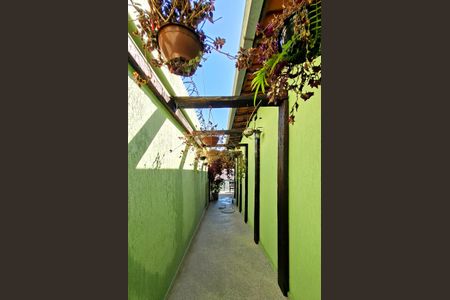 Casa à venda com 560m², 3 quartos e 3 vagasCorredor