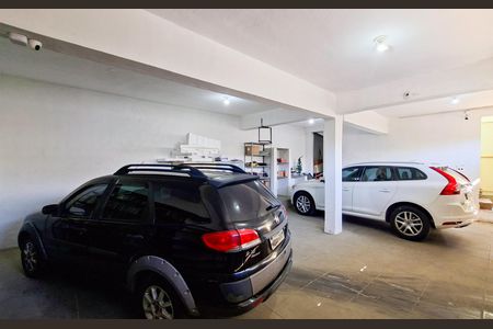 Casa à venda com 560m², 3 quartos e 3 vagasGaragem