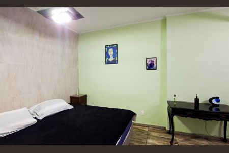 Casa à venda com 560m², 3 quartos e 3 vagasQuarto 2