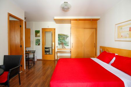 Studio para alugar com 25m², 1 quarto e 1 vaga Studio para alugar com 25m², 1 quarto e 1 vagaStudio