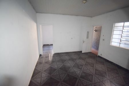 Casa à venda com 160m², 2 quartos e 1 vagaSala