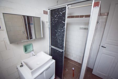 Casa à venda com 160m², 2 quartos e 1 vagaBanheiro