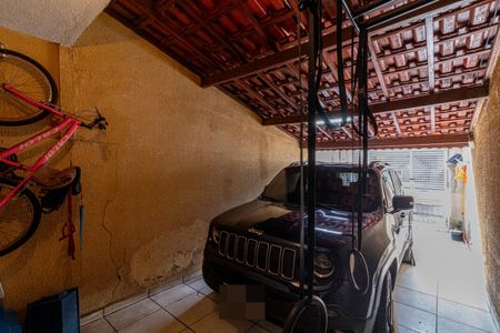 Casa à venda com 120m², 2 quartos e 1 vaga Casa à venda com 120m², 2 quartos e 1 vagaGaragem