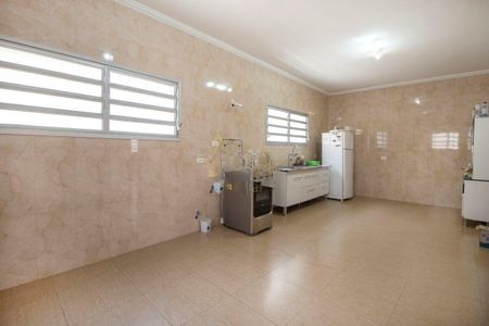 Casa à venda com 184m², 3 quartos e 4 vagas