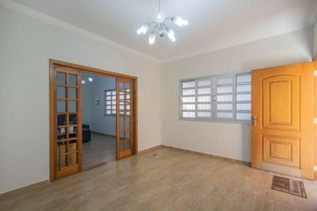 Casa à venda com 184m², 3 quartos e 4 vagas