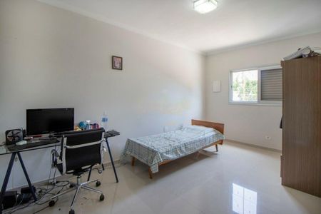 Casa à venda com 3 quartos, 184m² em Vila Cordeiro, São Paulo