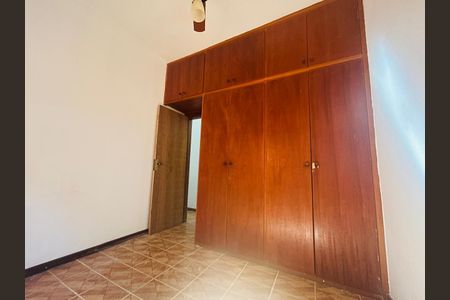 Casa para alugar com 120m², 3 quartos e 2 vagas