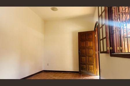 Casa para alugar com 120m², 3 quartos e 2 vagas