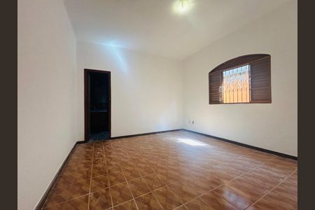 Casa para alugar com 120m², 3 quartos e 2 vagas