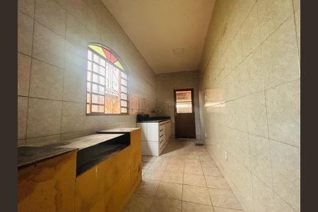 Casa para alugar com 120m², 3 quartos e 2 vagas