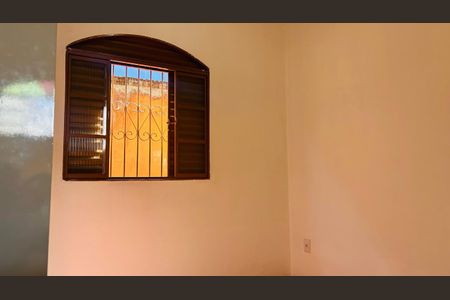 Casa para alugar com 120m², 3 quartos e 2 vagas
