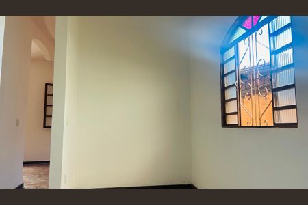 Casa para alugar com 120m², 3 quartos e 2 vagas