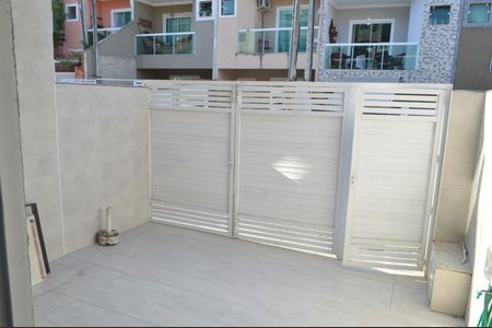 Casa de condomínio à venda com 180m², 3 quartos e 1 vagaGaragem