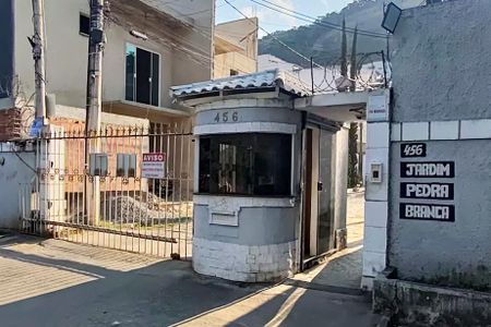 Casa de condomínio à venda com 180m², 3 quartos e 1 vagaFachada