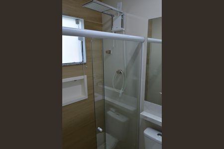 Casa de condomínio à venda com 180m², 3 quartos e 1 vagaBanheiro da Suíte 1