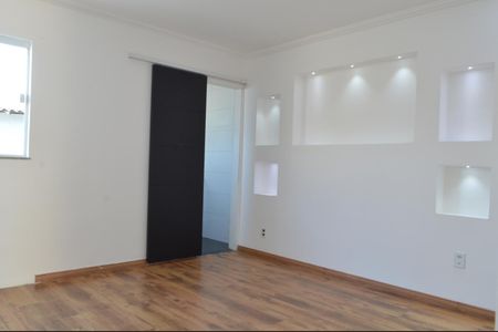 Casa de condomínio à venda com 180m², 3 quartos e 1 vagaSuíte 3