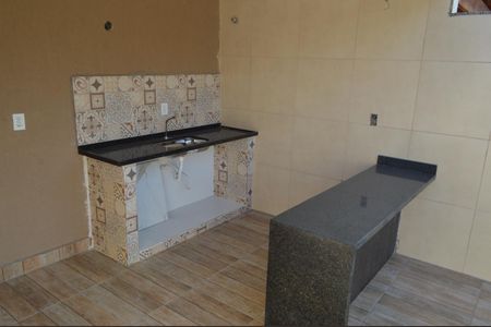 Casa de condomínio à venda com 180m², 3 quartos e 1 vagaTerraço