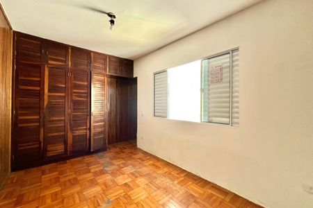 Casa à venda com 140m², 4 quartos e 2 vagasQuarto 1