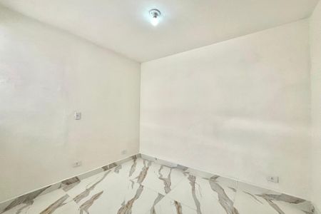 Casa à venda com 140m², 4 quartos e 2 vagas Casa à venda com 140m², 4 quartos e 2 vagasQuarto de Serviço