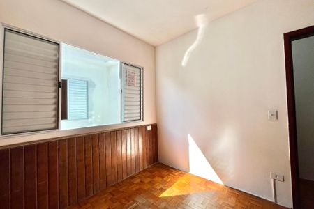 Casa à venda com 140m², 4 quartos e 2 vagas Casa à venda com 140m², 4 quartos e 2 vagasQuarto 2