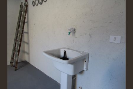 Casa à venda com 90m², 2 quartos e 2 vagasÁrea de Serviço