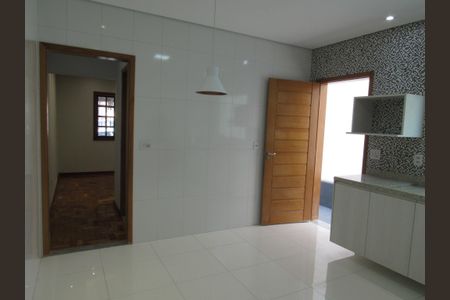 Casa à venda com 90m², 2 quartos e 2 vagasCozinha