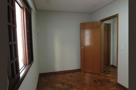 Casa à venda com 90m², 2 quartos e 2 vagasQuarto 2